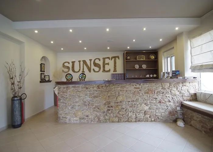 Apart-hotel Sunset Nea Styra