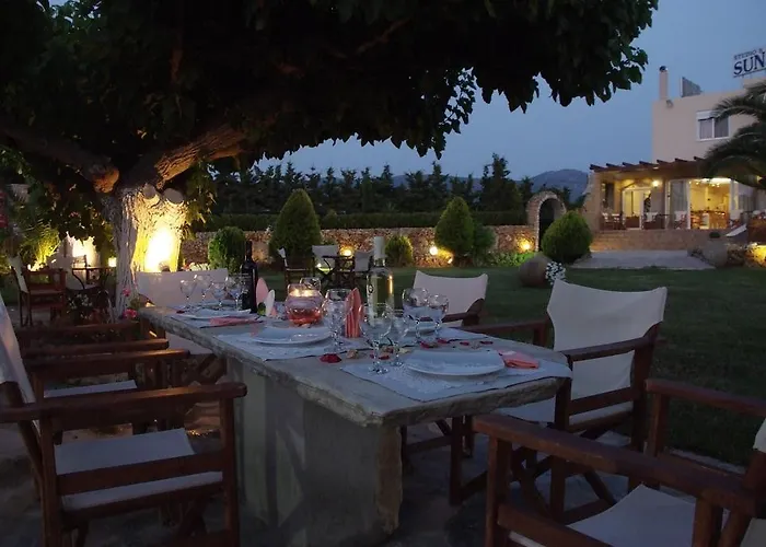 Apart-hotel Sunset Nea Styra